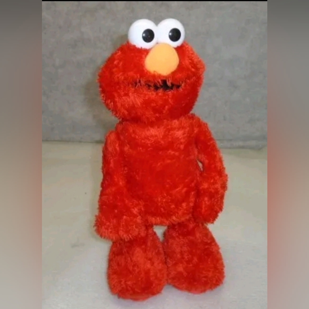 Tickle me elmo
